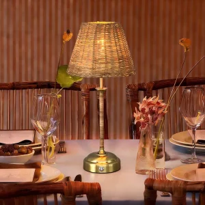 2700K Creative Table Lamp Cordless Desk Lamp Rechargeable Portable Restaurant Modern Romantic Dinner Light