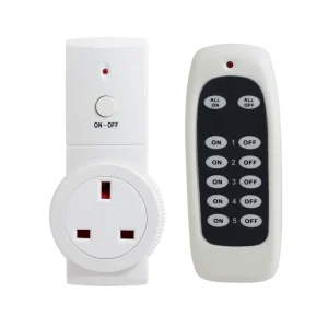 433.92MHz Radio-Controlled Wireless Remote Control Switch UK Socket