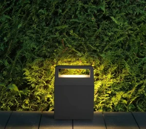 AC Powered Outdoor LED Garden Light Full Aluminum IP66 Rating 3-Year Warranty