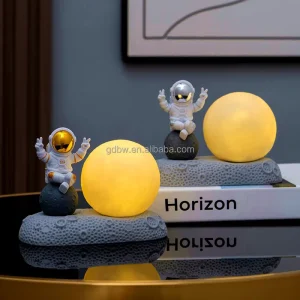 Astronaut Moon Night Light Battery-Operated Space Figurine Desktop Lamp