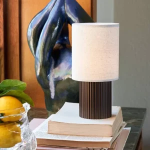 Bedroom Living Room Bedside Bar Table Lamp Light Modern Minimalist Lamp De Table Portable LED Desk Lamp