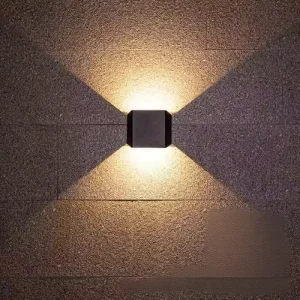 China Manufacturer Custom Vintage Durable Outdoor Wall Lights Waterproof Outside Wall Mounted Lights Lamp for Villa Courtyard