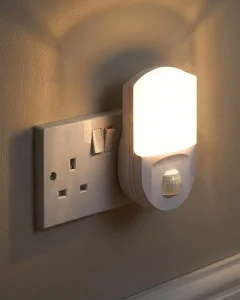 China-Supplied Indoor LED Motion Sensor Night Light, White, Bedroom and Garden