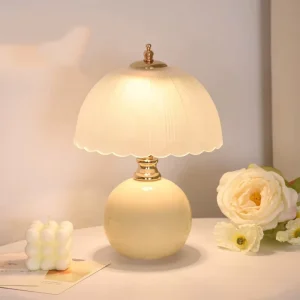 Cream Style Table Lamp Bedroom Nightstand Light Luxury Premium Feel Creative Ambient Night Light