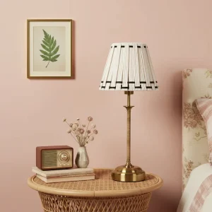 Dimmable Rechargeable Vintage Rattan Lampshade LED Cordless Tall Table Lamp for Hotel Bar Bedroom Outdoor Decor Light