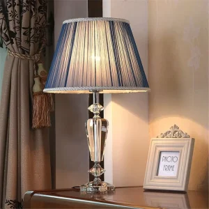 European Crystal Table Lamp for Living Room Bedroom Bedside Hotel Villa Retro Classical High end Decorative Desk Light