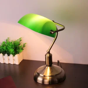 European Modern Antique Style Desk Lamp Hotel Bedside Desk Light Green Banker Book Reading Brass Lamp