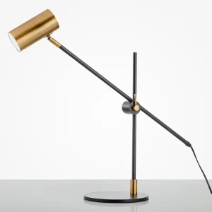 Factory Custom Northern Europe Simple Bedroom Decoration Modern Hotel Personality Art Desk Adjustment Table Lamp