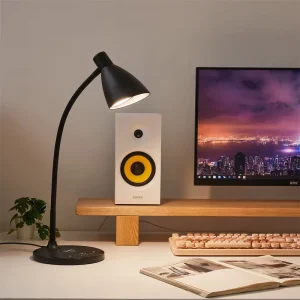 Factory New 60 LED Table Lamp with 15W Fast Wireless Charger USB Charging Port Eye Caring Gooseneck Desk Lamp