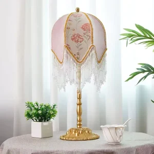 French Tassels Table Lamp American Retro Living Room Bedroom Villa European Pastoral Creative Desk Light