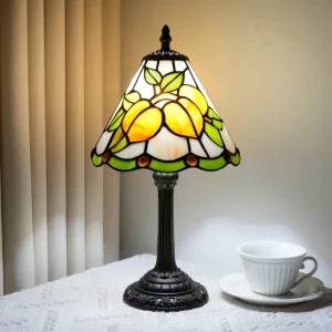 Fruit Mini Tiffany Accent Table Lamp Yellow Apricot Stained Glass Retro Bedside Lamp Living Room Creative Lamps