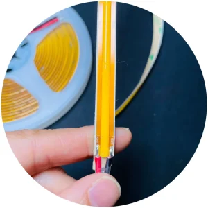 High Cri 90 COB Free Cut 3000K 4000K 6000K 8mm 528 Chips Stripe Tape Streifen Light 24v Anywhere Free Cut COB Led Strip