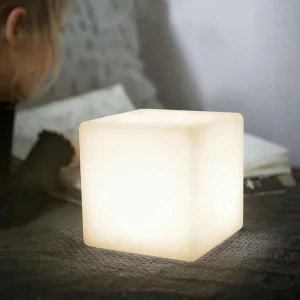 LED Cube Glowing Table Lamp for Bedroom Outdoor Garden Shopping Center Ambient Light Colorful Small Cube Light for Restaurant