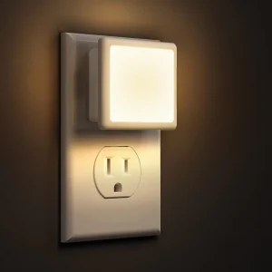 LED Square Bedroom Night Light 0.3W Auto On/Off Wall Plug 3000K Dawn/Dusk Non-Dimmable