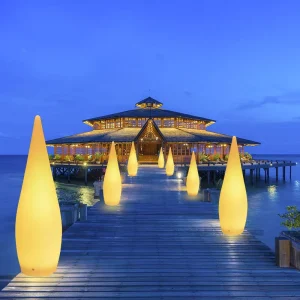 LED Water Drop Floor Lamp PE Material IP54 Rated Colorful Landscape Courtyard Hotel Wedding Guide Outdoor Decorative Remote