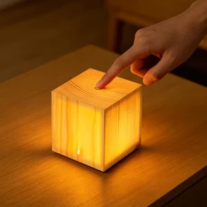 Minimalist Solid Wood Square Cube Touch Desk Night Light Dimming 1200mAh Rechargeable Warm Wood LED Bedroom Decor Light