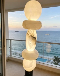 Modern Customized Natural Marble LED Floor Lamp with Dimmable Light and High CRI 95 for Hotels and Villas