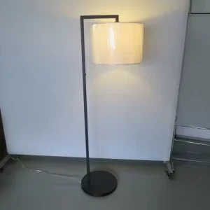 Modern LED Floor Lamp with E26 Base Warm White Dimmable Metal Construction for Hotels