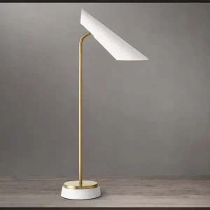 Modern Luxury Floor Lamp Brass Designer Lighting Fixture Minimalist Standing Lamp for Living Room Bedroom Project