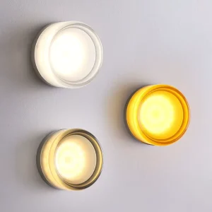 Modern Luxury LED Wall Light Warm White Acrylic Shade for Living Room Bedroom Indoor 220V Aluminum Body Art Background Design
