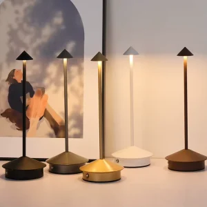 Modern Luxury Mini Cordless Touch Table Light Hotel Rechargeable LED Small Restaurant Table Lamp
