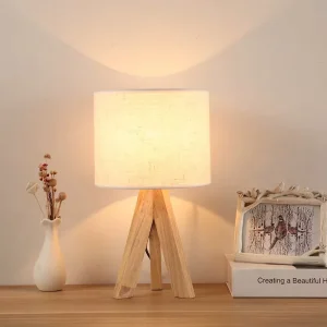 Modern Nordic Style AC LED Bedside Table Lamp Warm Cozy Wedding Room Night Light Creative Stylish Crystal Shade Bedroom Decor