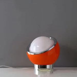 Modern Stainless Steel Table Lamp Creative Bedroom Bedside Decoration Desk Lamp Glass Lampshade Eye protection Reading Lamp