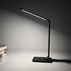 Multifunctional Full Spectrum Eye Protection Battery Long Life 1600 4000K Color Range Study LED Table Lamp Modern Square Lamp