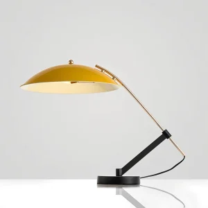Nordic style Creative Table Lamp for Bedroom Bedside Living Room Desk Hotel Sales Office Designer American Modern Table Lamp