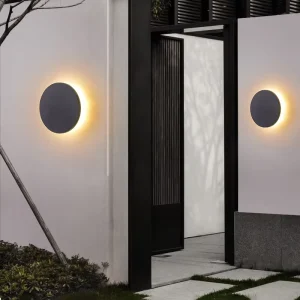Outdoor Aluminum Waterproof Wall Lamp for Balconies Hotels and Villas LED Corner Light with High CRI 90 and 360 Beam Angle 220V
