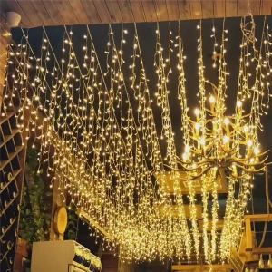 Outdoor Connectable Warm White Patio IP44 Garden Lights Landscape Yard Holiday Decorative Commercial LED Icicle Lights
