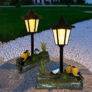 Outdoor Solar Resin Lawn Lamp European Style Garden Terrace Decorative Light for Small Yards