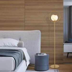 Postmodern Golden Floor Lamp Bedroom Living Room Study Nordic Creative Glass Ball Vertical Floor Lamp