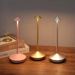 Modern Italian Outdoor Tafellamp Restaurant Lamp Table LED Cordless Table Lamp Rechargeable Battery