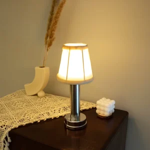 Restaurant Table Lamp Living Room Desk Bedside Simple Modern Desk Lamp Room Bedroom Dining Room Indoor Decorative Table Lamp