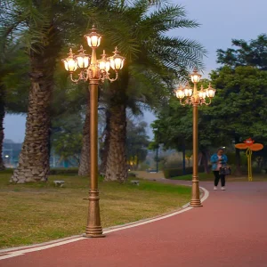 Retro Outdoor Landscape Lamp Garden Light Villa Park Community 5 Lights Waterproof Street Lights