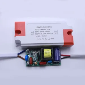 Silicon-Controlled Rectifier Dimming Power Supply for LED Lighting 3W-5W-7W Downlight Driver Isolated Flicker-Free Single Output