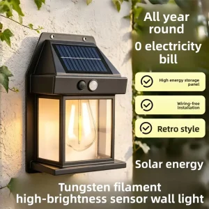 Solar Powered IP65 Waterproof LED Wall Mounted Outdoor Garden Light with Smart Sensor
