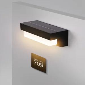 Solar Powered Outdoor Waterproof IP65 LED Wall Lamp for Street Square Use 360 Beam Angle Dimmable