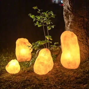 Solar Powered Simulated Outdoor Luminous Stone Light Waterproof Park Decorative Lawn Light for Courtyards Villas for Landscape
