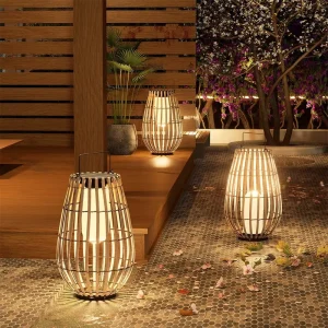Solar-powered LED Outdoor Lights European Style Courtyard Lamps Rattan-woven Ambient Patios Gardens Villa Lawn Waterproof IP54