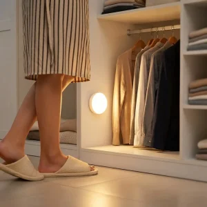 Suction LED Smart Night Light USB Rechargeable Remote Dimmable Lamp for Supermarket Supplier