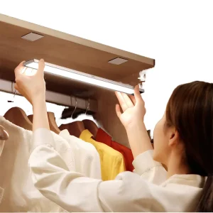 Thin Rechargeable Motion Sensor Cabinet Light for Wine Cabinet Closet 400mm Dimmable Silver 3000K-5000K