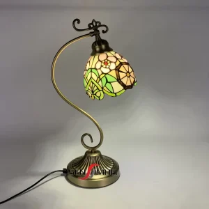 Tiffany Style 8-inch European Retro LED Decorative Table Desk Lamp Colorful Art Stained-cut Glass Soldered Tin Lampshade