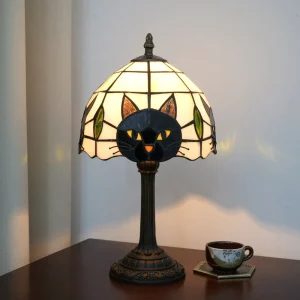 Tiffany Style Cute Black Cat Desk Lamp Vintage Stained Glass Animal Base Table Lamp for Girl Room Bedroom Nightstand Decor