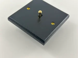 UK Standard Factory Direct Black Wood Panel 1-Gang 2-Gang Wall Switch and Socket Electrical Supplier Home Hotel