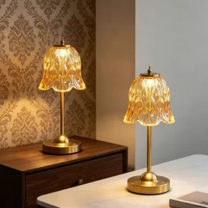 Vintage Luxury Rechargeable Glass Table Lamp Cordless Battery Operated Touch Control LED Desk Lamp for Bedroom Restaurant Hotel