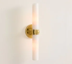 Yihao Elegant Simple LED Wall Lamp Sconce Aluminum Copper Glass Bedroom Bathroom Shower Counter E26 Bulb Base Brass