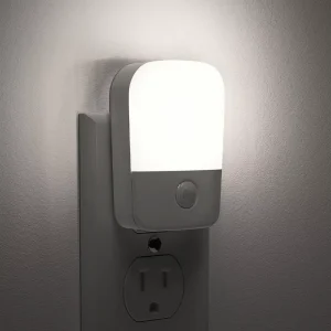 ZHILAI Modern Mini ABS Daylight Light Sensor Plug in Wall Dim Energy Saving LED Night Lamp FCC Certified for Bedroom Kitchen
